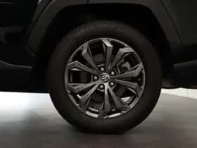 Toyota RAV4 (2024) thumbnail 7