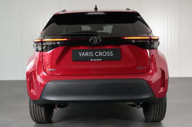 Toyota Yaris Cross (2026) thumbnail 4