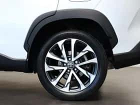 Toyota Corolla (2023) thumbnail 7