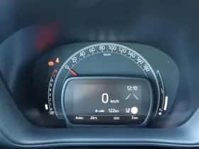 Toyota Aygo X (2025) thumbnail 14