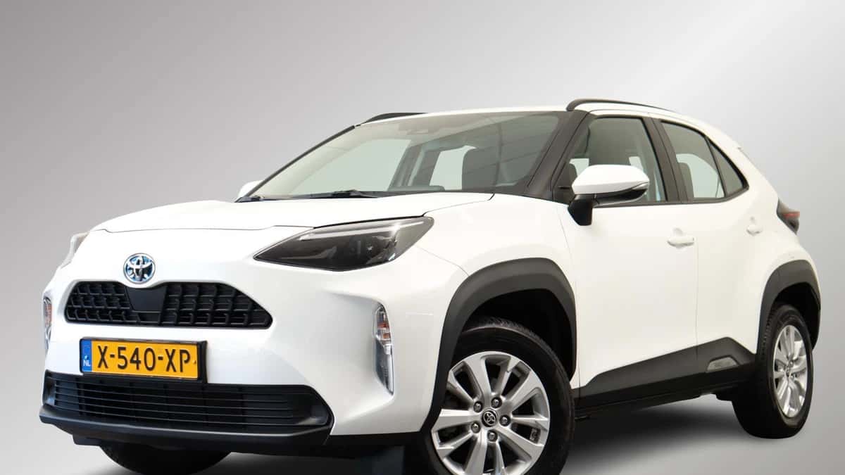 Toyota Yaris Cross (2024) — foto 1