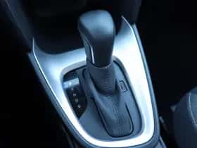 Toyota Yaris Cross (2024) thumbnail 14