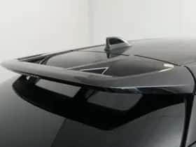 Toyota C-HR (2020) thumbnail 18