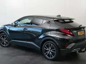 Toyota C-HR (2020) thumbnail 4