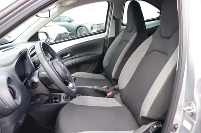 Toyota Aygo X (2022) thumbnail 5