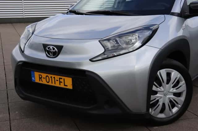 Toyota Aygo X (2022) thumbnail 6