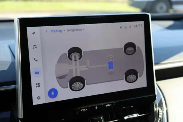 Toyota Corolla (2023) thumbnail 5