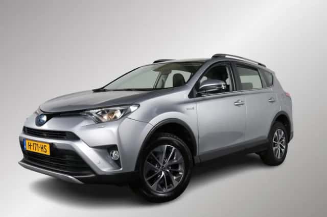 Toyota RAV4 (2018) thumbnail 1