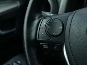 Toyota RAV4 (2018) thumbnail 21
