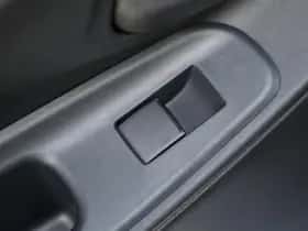 Toyota Yaris (2026) thumbnail 36