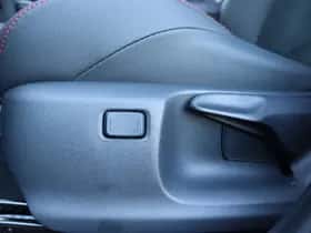 Toyota Yaris Cross (2026) thumbnail 14