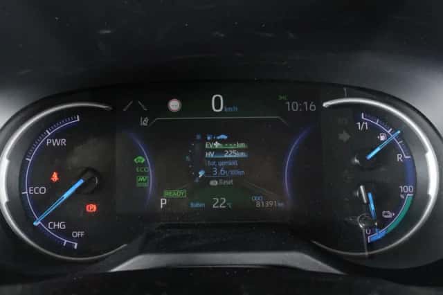 Toyota RAV4 (2021) thumbnail 6