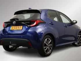Toyota Yaris (2023) thumbnail 2