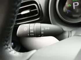 Toyota Yaris (2023) thumbnail 11