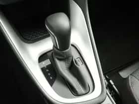 Toyota Yaris (2023) thumbnail 25