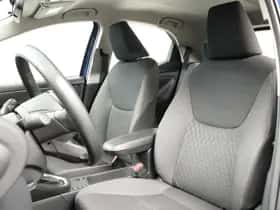 Toyota Yaris (2023) thumbnail 4