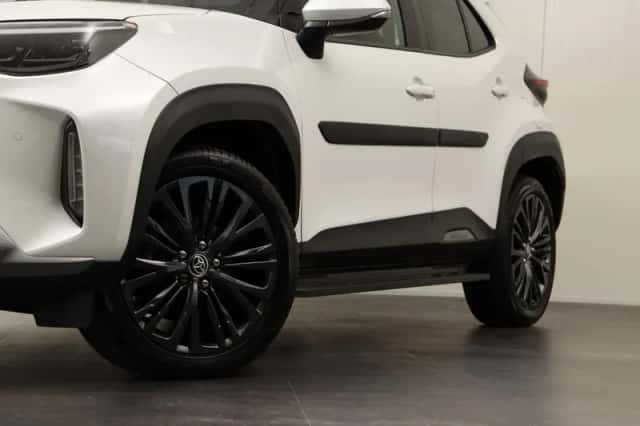 Toyota Yaris Cross (2023) thumbnail 5