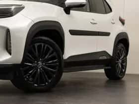 Toyota Yaris Cross (2023) thumbnail 5