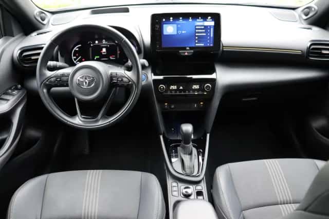 Toyota Yaris Cross (2023) thumbnail 6