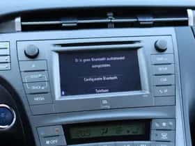 Toyota Prius (2013) thumbnail 12