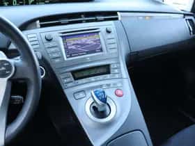 Toyota Prius (2013) thumbnail 19