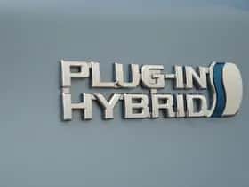 Toyota Prius (2013) thumbnail 21