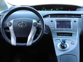 Toyota Prius (2013) thumbnail 24