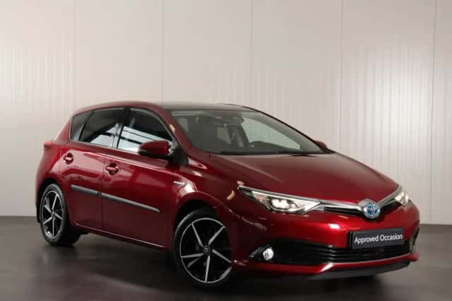 Toyota Auris (2017) thumbnail 4