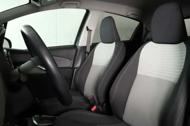 Toyota Yaris (2019) thumbnail 6