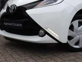 Toyota Aygo (2016) thumbnail 6