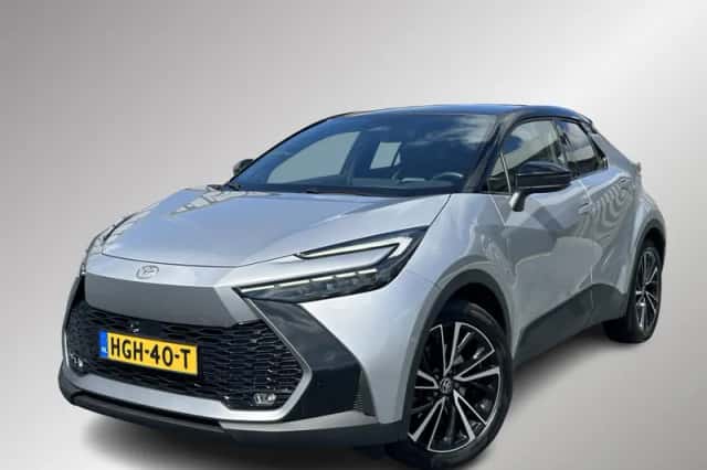 Toyota C-HR (2025) thumbnail 1