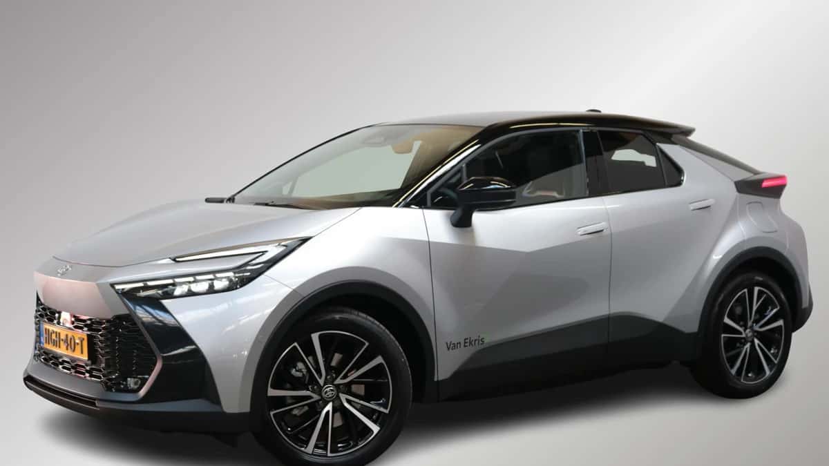 Toyota C-HR (2025) — foto 1