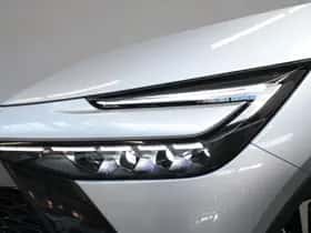 Toyota C-HR (2025) thumbnail 16