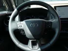 Toyota C-HR (2025) thumbnail 19