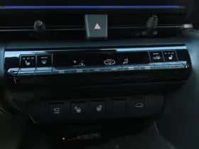 Toyota C-HR (2025) thumbnail 29