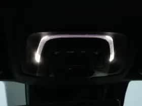 Toyota C-HR (2025) thumbnail 44