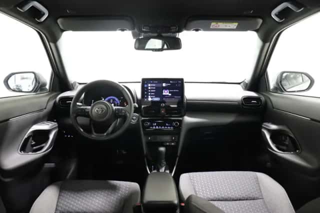 Toyota Yaris Cross (2026) thumbnail 4