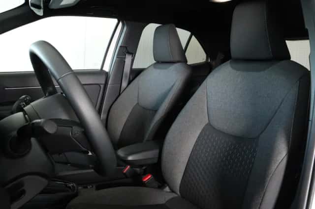 Toyota Yaris Cross (2024) thumbnail 6