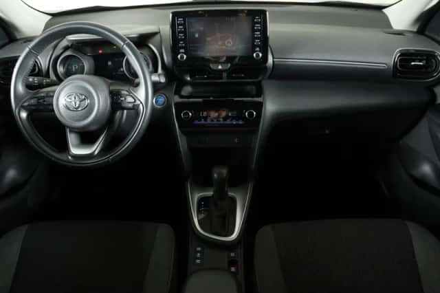 Toyota Yaris Cross (2023) thumbnail 5