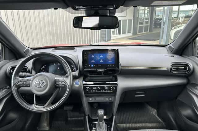 Toyota Yaris Cross (2022) thumbnail 3