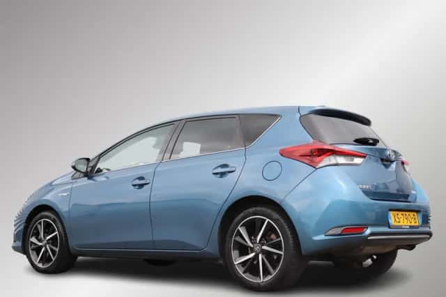 Toyota Auris (2018) thumbnail 4