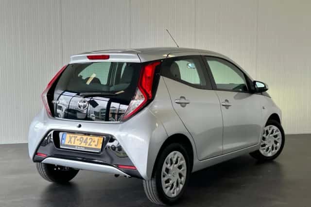 Toyota Aygo (2019) thumbnail 5
