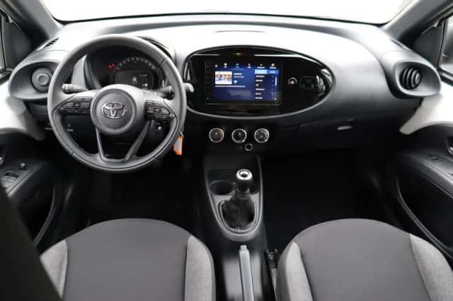 Toyota Aygo X (2025) thumbnail 4