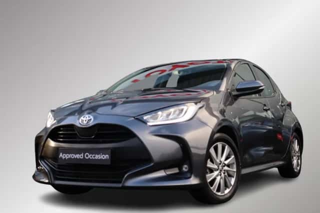Toyota Yaris (2024) thumbnail 1