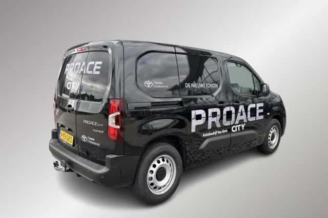 Toyota Proace (2024) thumbnail 2