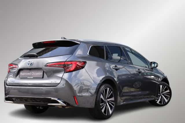 Toyota Corolla (2025) thumbnail 2