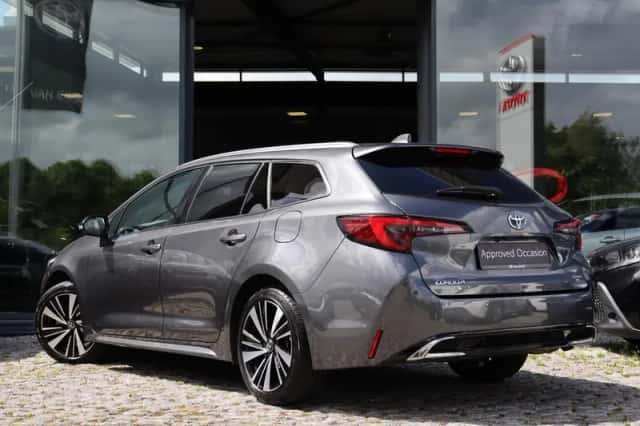 Toyota Corolla (2025) thumbnail 5