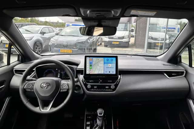 Toyota Corolla (2025) thumbnail 4