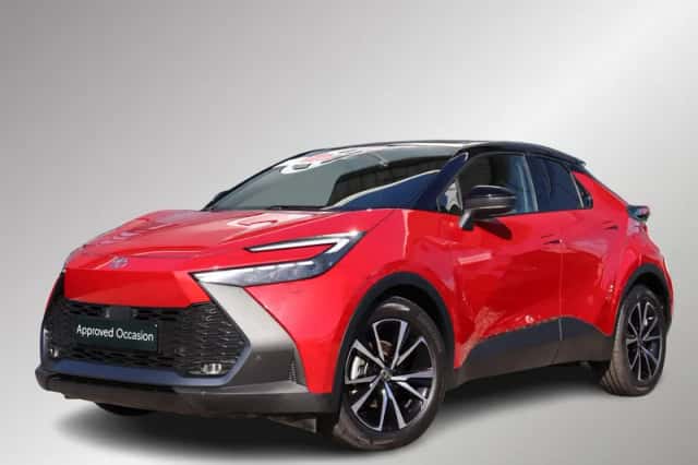 Toyota C-HR (2025) thumbnail 1