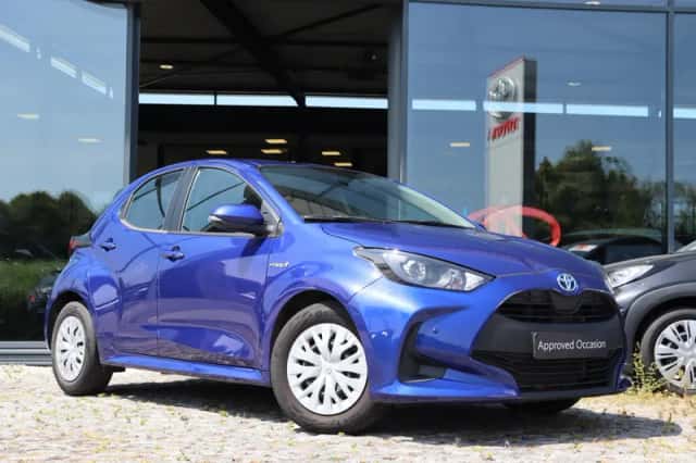 Toyota Yaris (2021) thumbnail 6